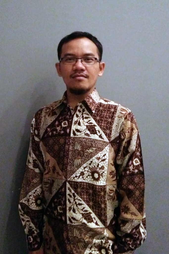 Dr. Muhammad Iqbal, M.Si. – Kelompok Keilmuan Kimia Analitik